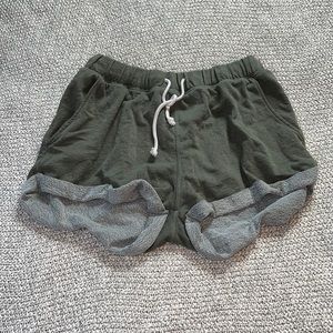 Green cotton drawstring shorts